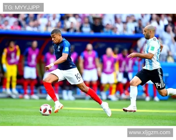 姆巴佩领衔法国队重返巅峰之路球迷期待新赛季精彩表现 姆巴佩领衔法国队重返巅峰之路球迷期待新赛季精彩表现